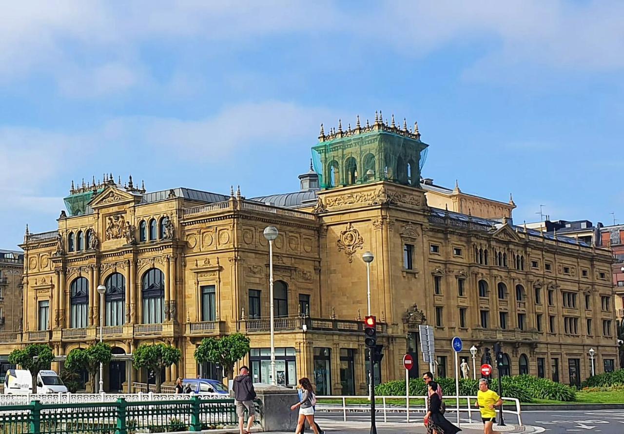 Pension Nuevas Artes San Sebastián Dış mekan fotoğraf